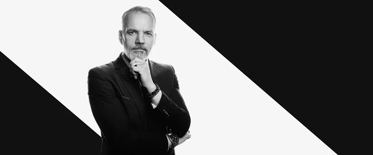 Деловая фотосессия <br> для мужчин в Санкт-Петербурге