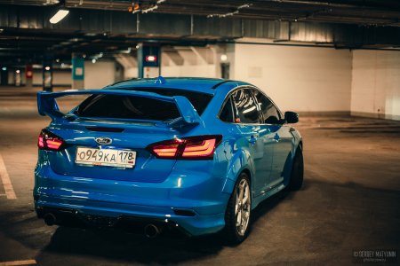 Фотосессия Ford Focus на подземной парковке